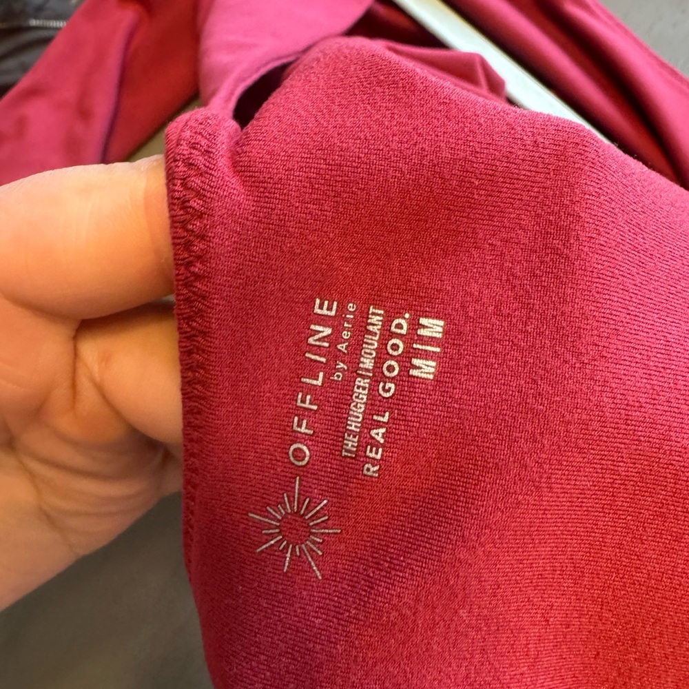 Aerie Vibrant Red Long Sleeve Top with open back - Picture 3 of 3
